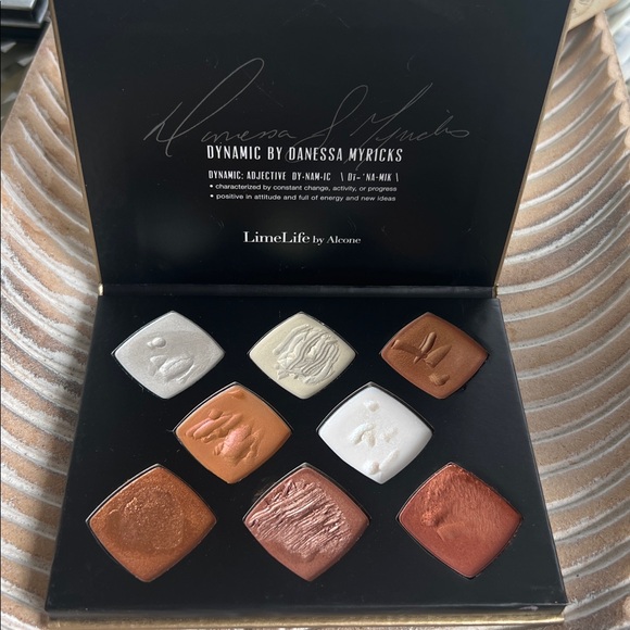 Danessa Myricks Beauty Other - LimeLife Alcone Danessa Crème Highlighter Palette